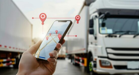 Rastreamento e relatórios gerenciais de transporte - MJSouza